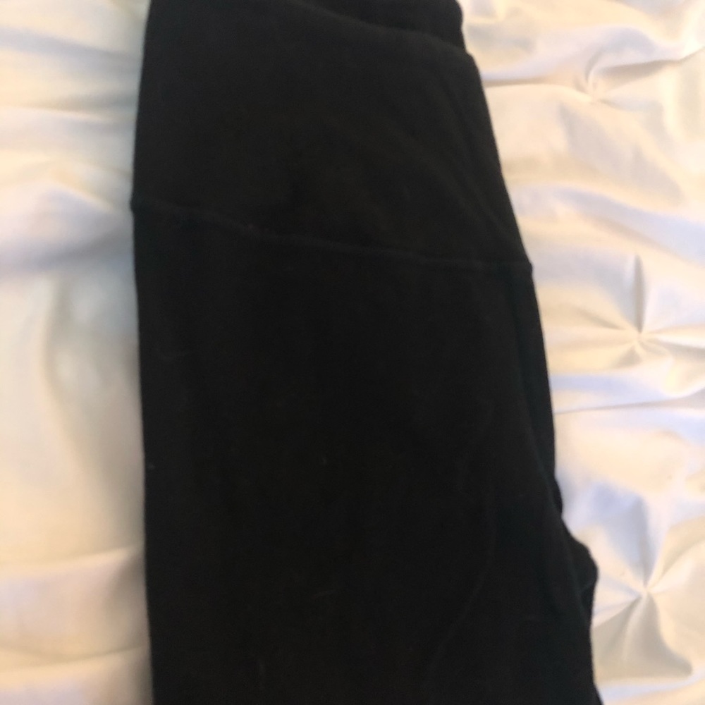 black leggings